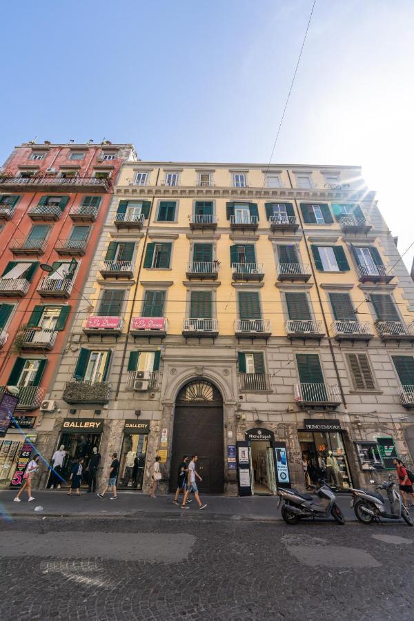 Appartamento Via Toledo 55 - Palazzo Della Porta Nápoles Exterior foto